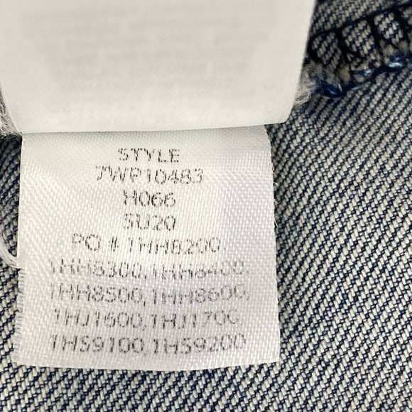 Lucky Brand Long line Trucker slightly distressed jean jacket size M - Picture 7 of 11